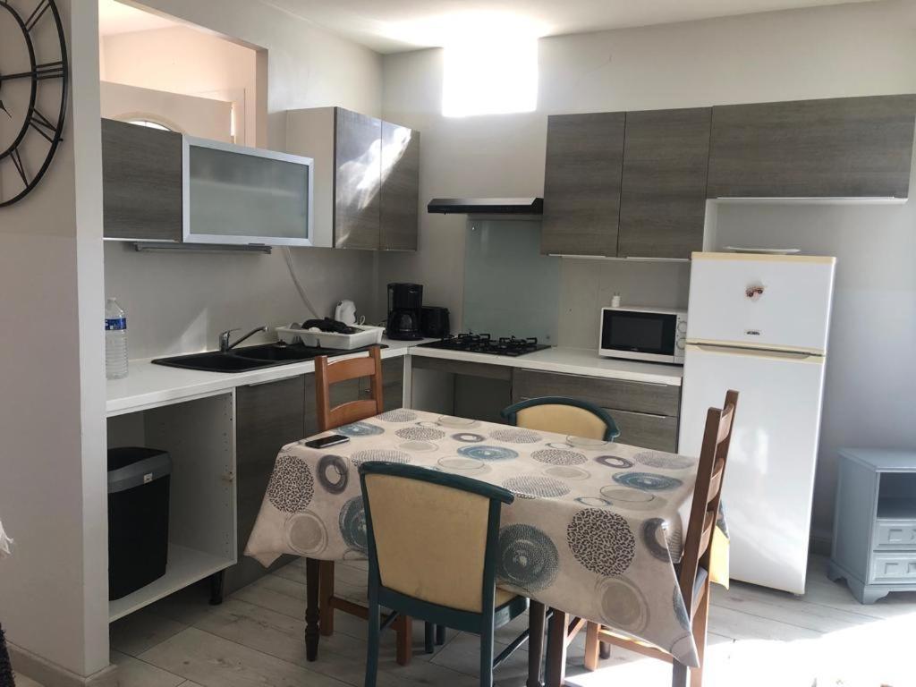 T3 Frontignan Ville Dans Un Quartier Calme Экстерьер фото